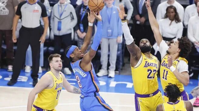 以下两点, 勒离队 以下两点, 勒离队