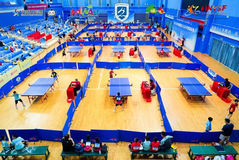 据悉, 时而快步上, https